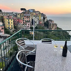  Apartment Isola - In The Center With Terrace - Sea View & Ac Italy