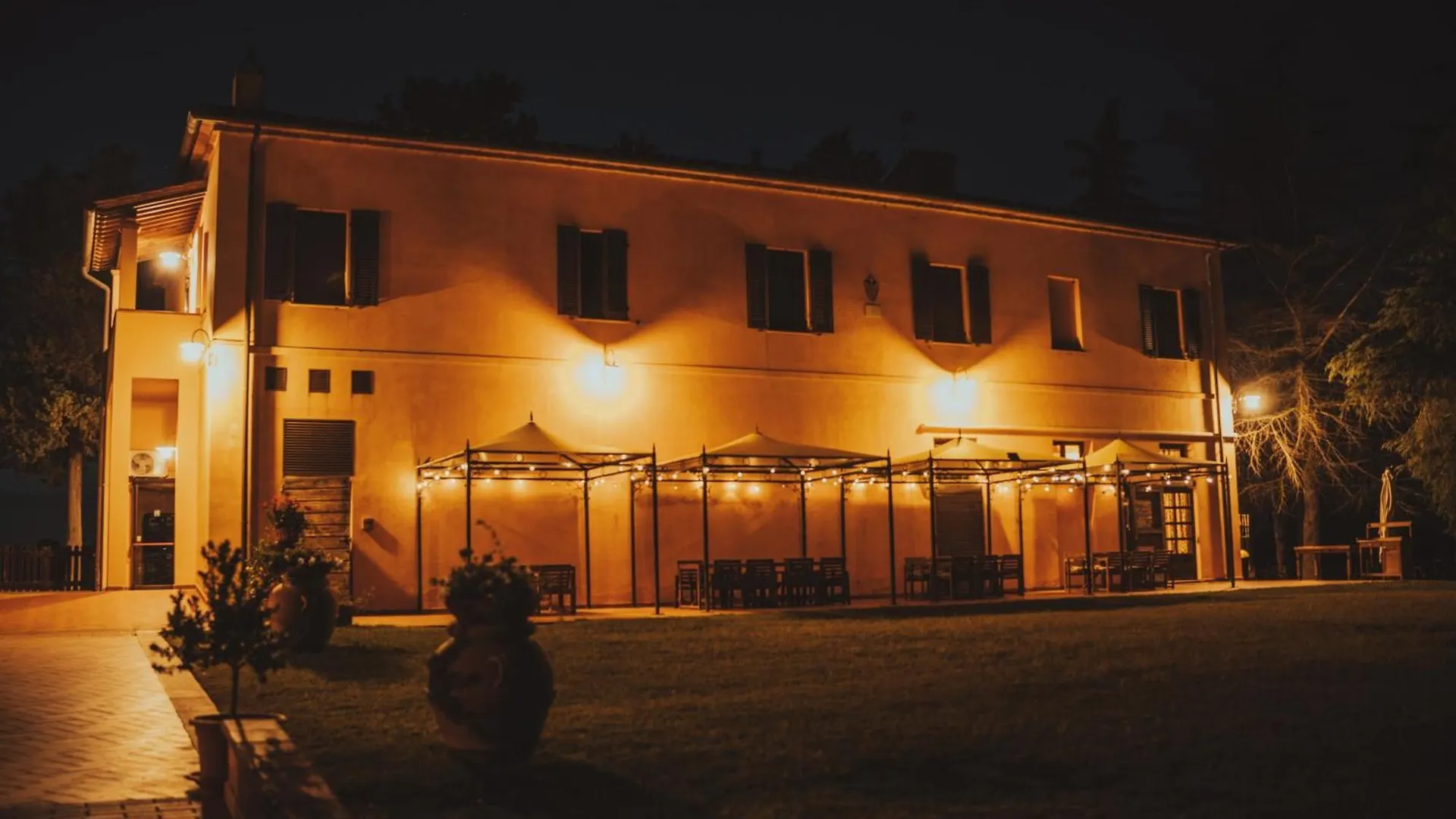 Agriturismo Terra Di Dio Toscanizzazione Capannoli 0*,